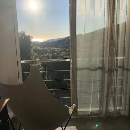 Semesterbostad Proche Ajaccio - Avec Piscine *