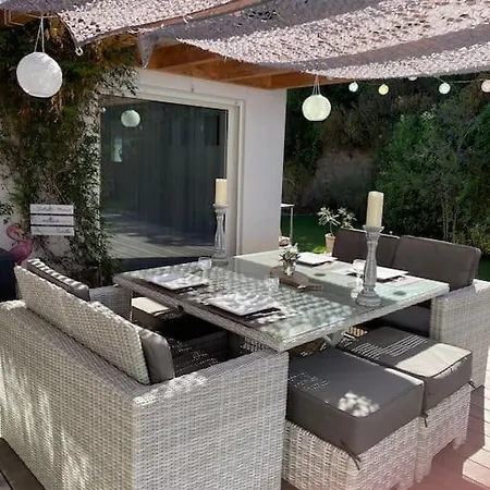 Proche Ajaccio - Avec Piscine Hébergement de vacances